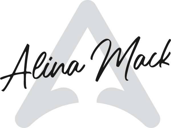 Alina Mack // Logo